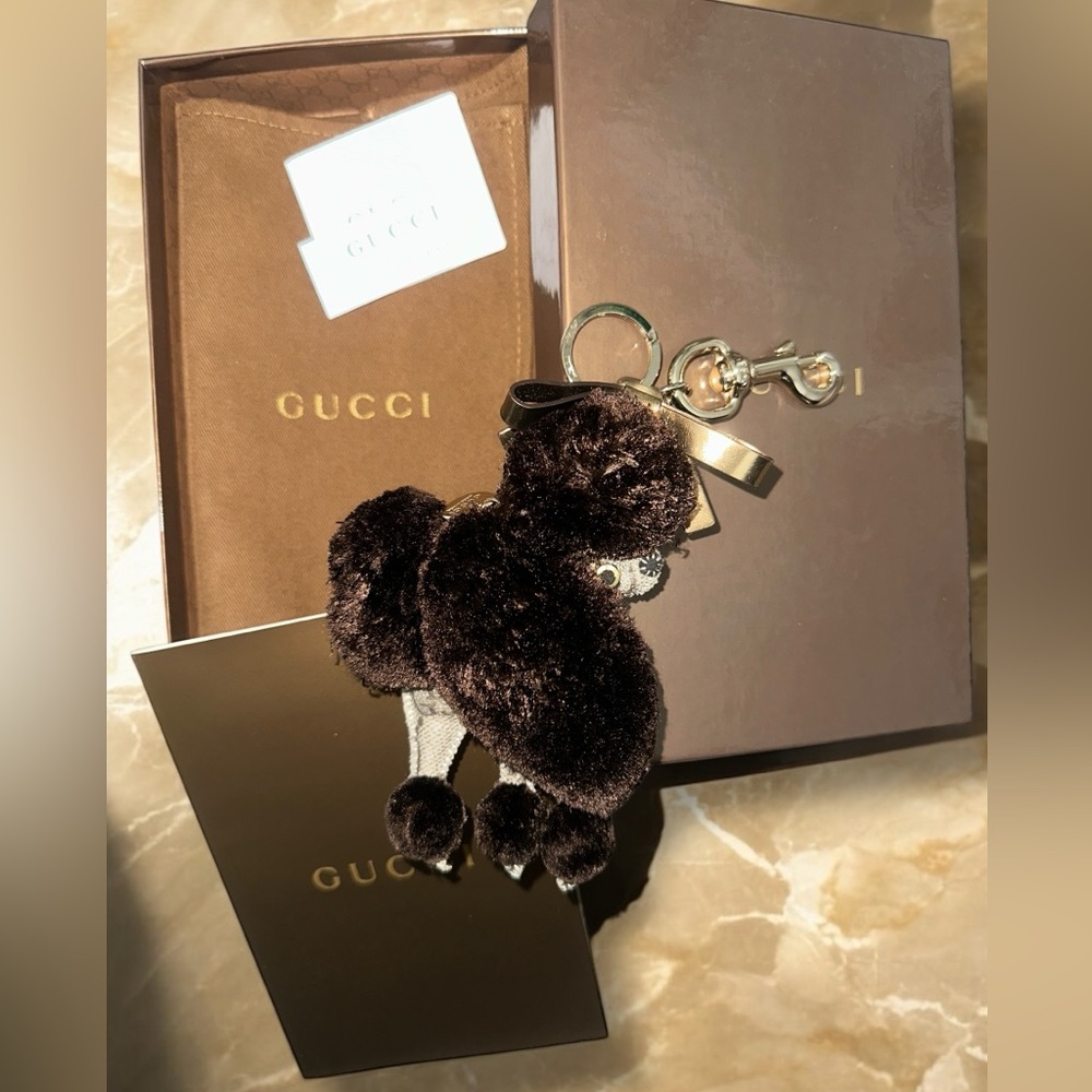 Gucci Gucciori LULU Poodle Keychain Bag charm GG Supreme w/ Box Cards & Dustbag